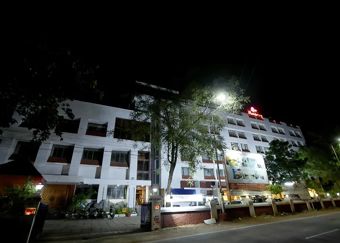 Hotels Near Tiruchirappalli Airport
